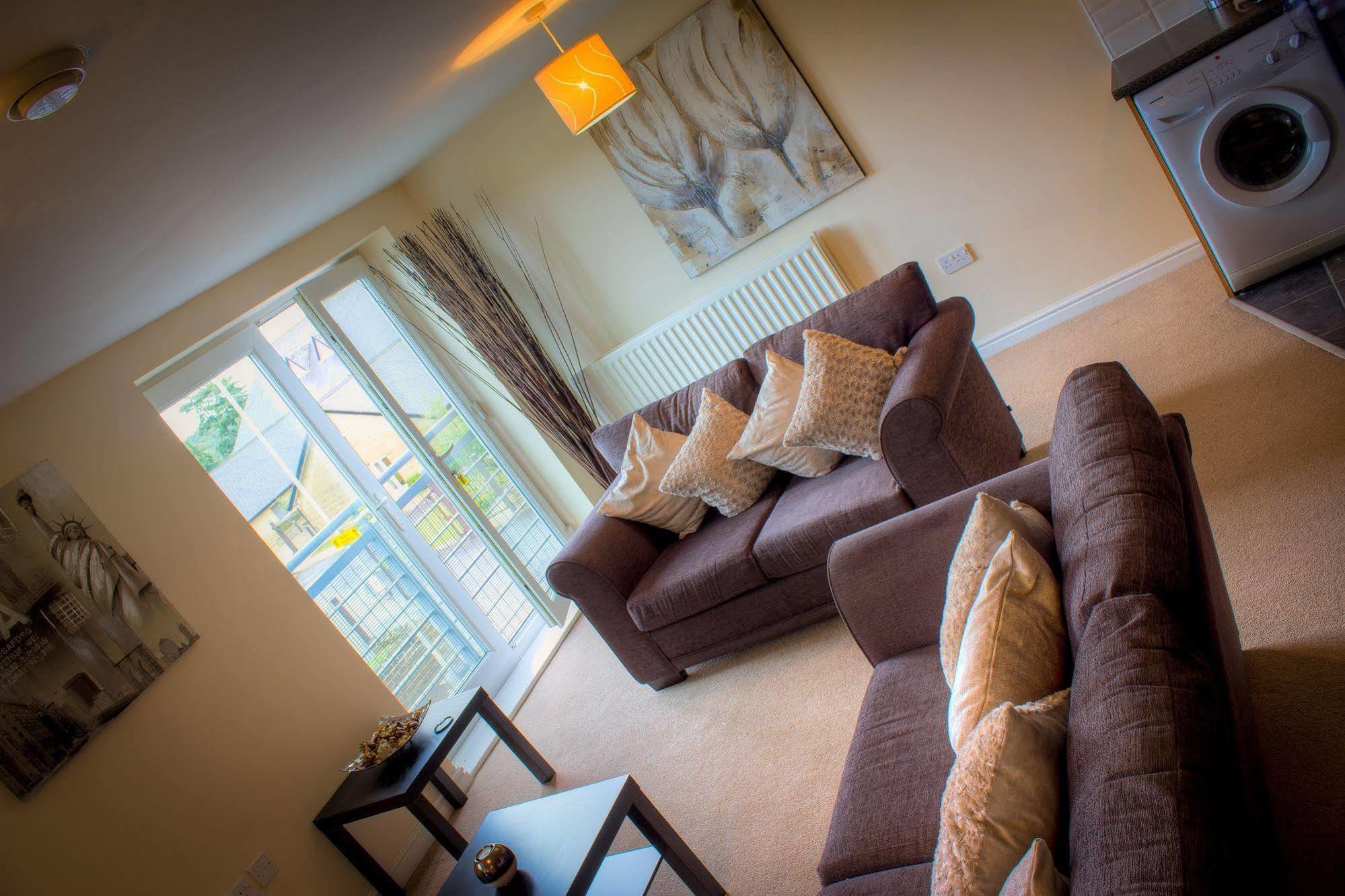 The Lindley Suite - Simple2Let Serviced Apartments Huddersfield Eksteriør bilde